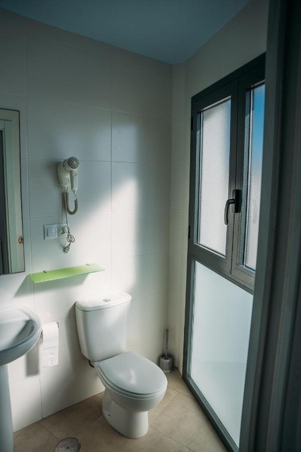 Hostal Brisas De Conil Conil De La Frontera Zewnętrze zdjęcie